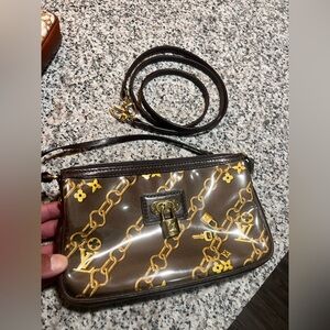 **SOLD**Louis Vuitton Pochette Chains